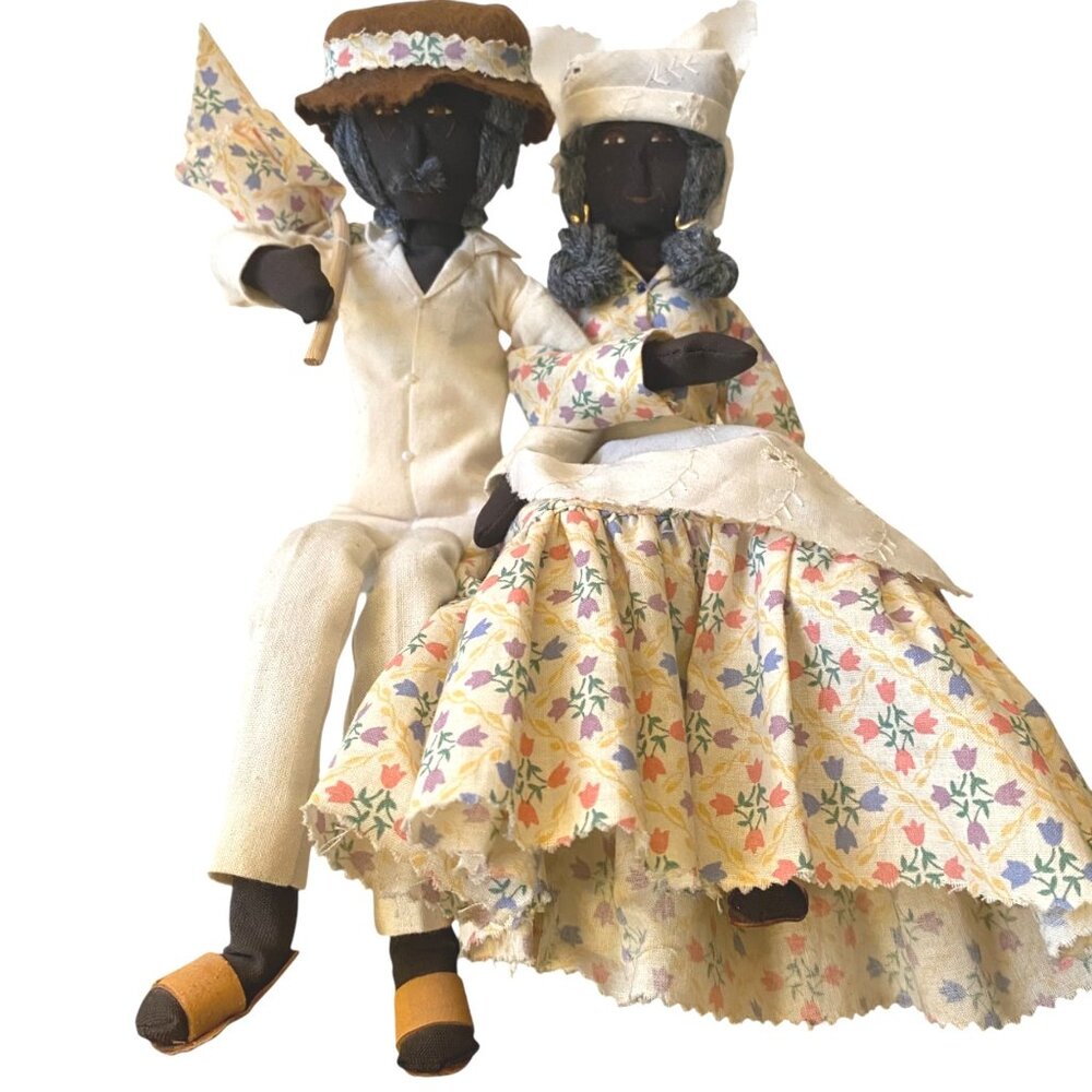 Vintage Handmade Curacao Black Dolls Cloth Folk Couple‎ Floral Outfits Poseable